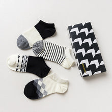 Gift Box fashion brand short socks for men cotton sock summer creative patterns boat socks male ankle socks 4pairs/box
