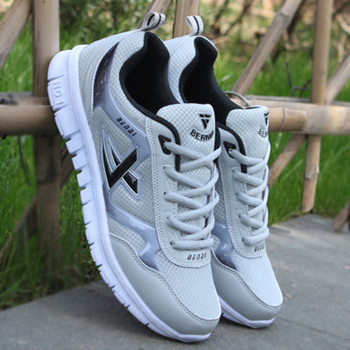 Men shoes 2018 New Arrivals fashion light mesh breathable krasovki shoes men sneakers tenis masculino adulto men casual shoes